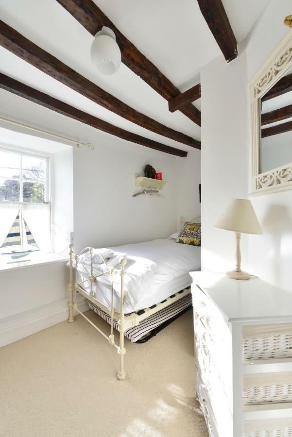 Kemble Cottage Bradford-On-Avon Luaran gambar